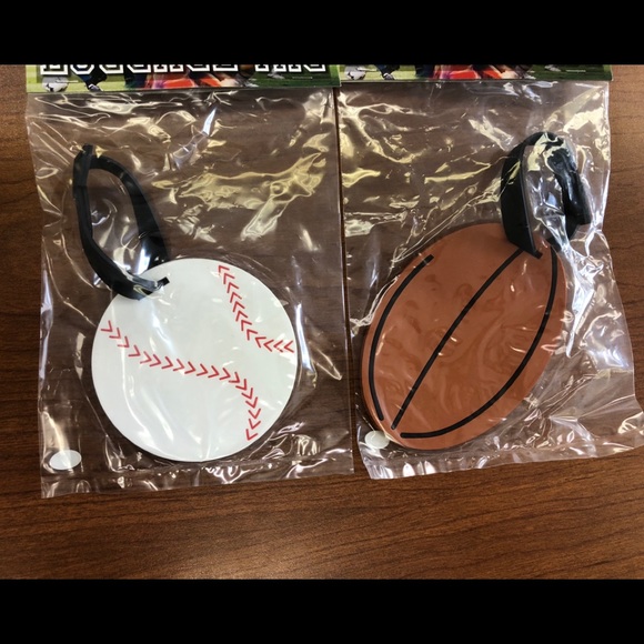 3 for $20/ Bundle! Two NWT luggage tags- Sports - Picture 2 of 3